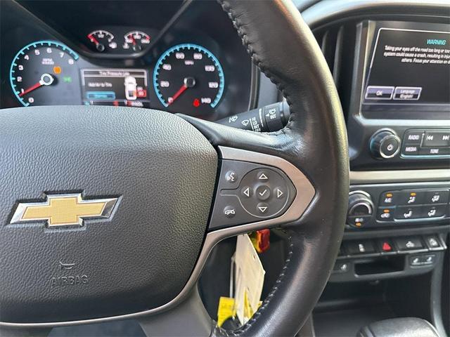 Photo of 2018 Summit White Chevrolet Colorado