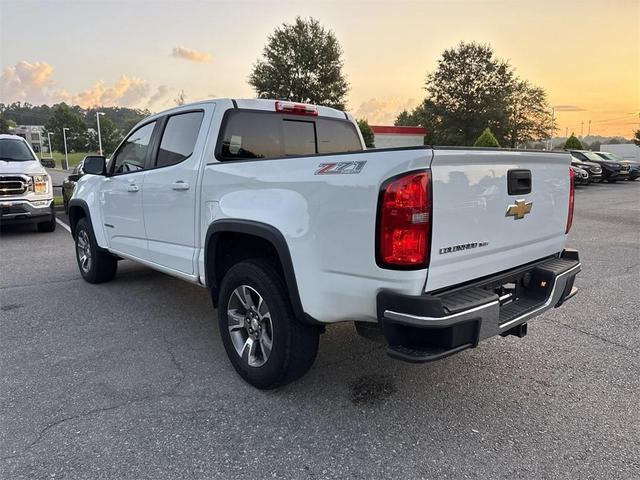 Photo of 2018 Summit White Chevrolet Colorado