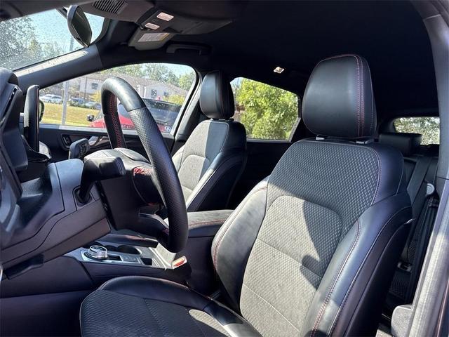 Photo of 2023 Carbonized Gray Metallic Ford Escape