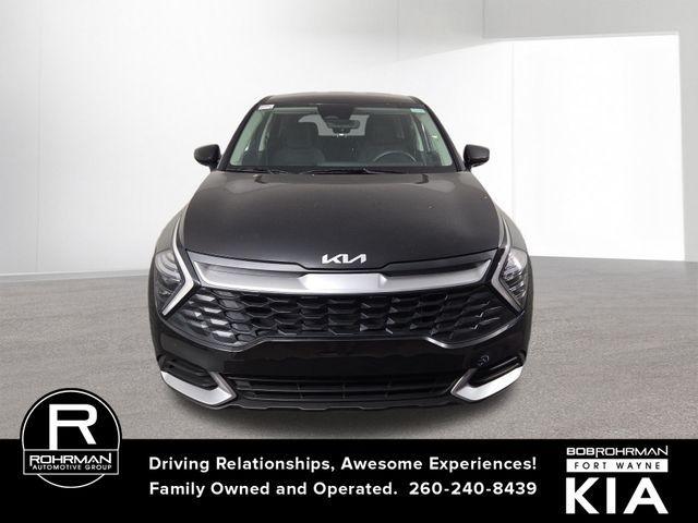 Photo of 2025 Fusion Orange Kia Sportage