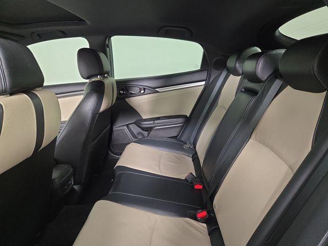 Photo of 2017 Crystal Black Pearl Honda Civic