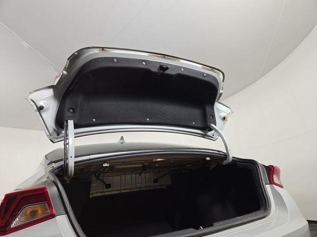 Photo of 2024 Wolf Gray Kia K5