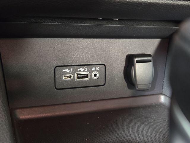 Photo of 2023 Electric Blue Metallic Nissan Sentra