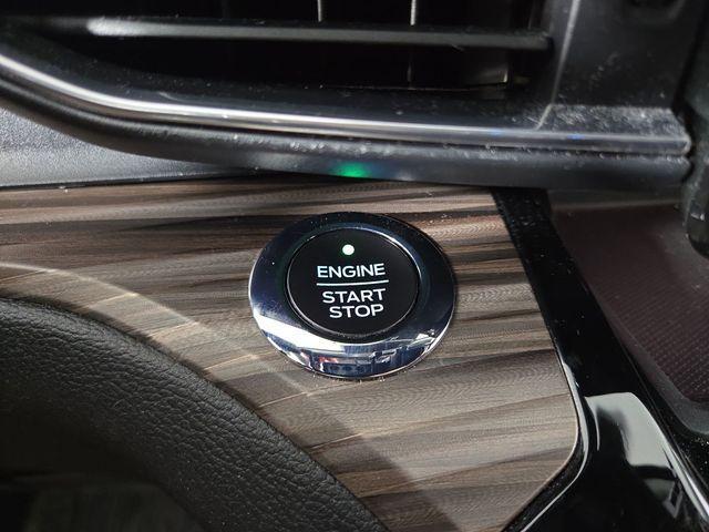Photo of 2021 Blue Metallic Ford Explorer