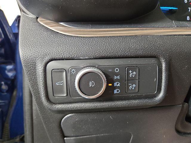 Photo of 2021 Blue Metallic Ford Explorer