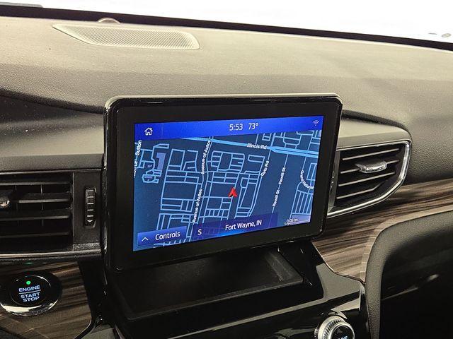 Photo of 2021 Blue Metallic Ford Explorer