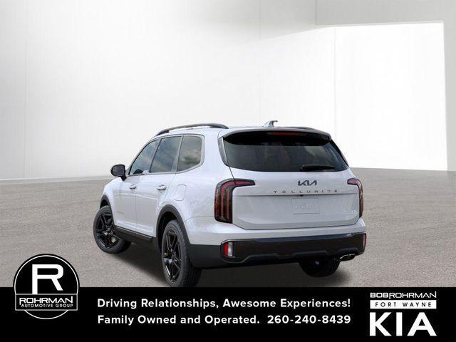 Photo of 2025 Glacial White Pearl Kia Telluride