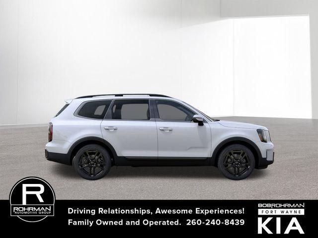 Photo of 2025 Glacial White Pearl Kia Telluride