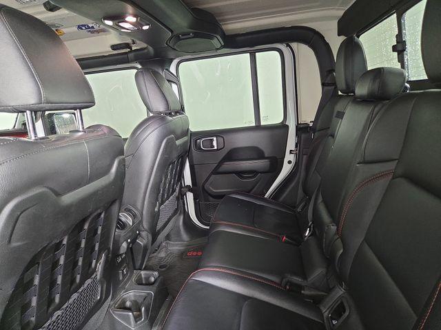 Photo of 2023 Bright White Clearcoat Jeep Gladiator