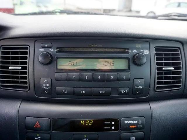 Photo of 2006 Silver Streak Mica Toyota Corolla