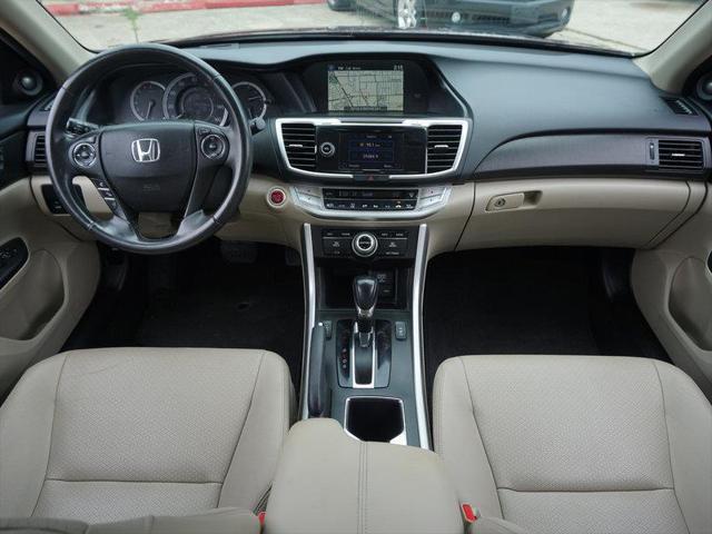 Photo of 2014 Basque Red Pearl II Honda Accord