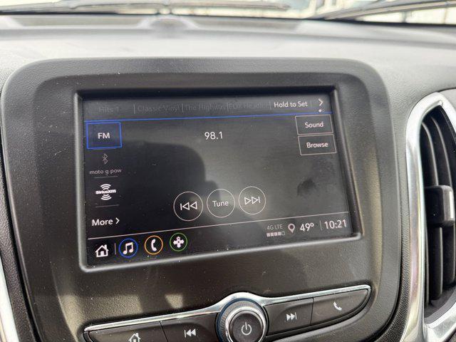 Photo of 2022 Mosaic Black Metallic Chevrolet Equinox