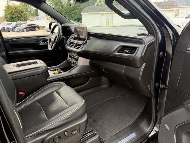 Photo of 2023 Onyx Black GMC Yukon XL