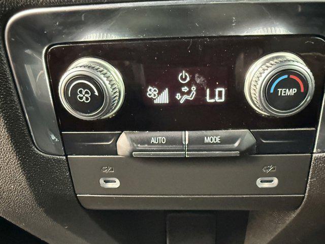Photo of 2023 Onyx Black GMC Yukon XL