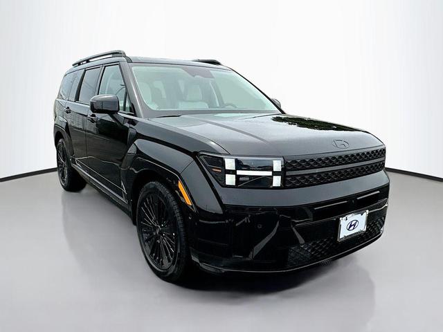 Photo of 2025 Phantom Black Hyundai SANTA FE HEV