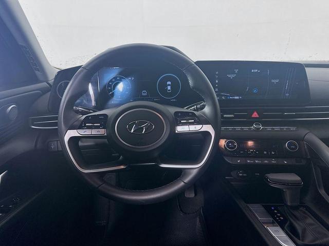 Photo of 2023 Intense Blue Hyundai ELANTRA