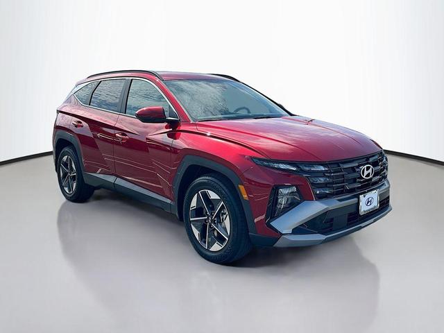 Photo of 2025 Red Hyundai TUCSON