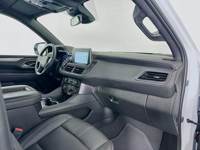 Photo of 2024 Summit White Chevrolet Tahoe