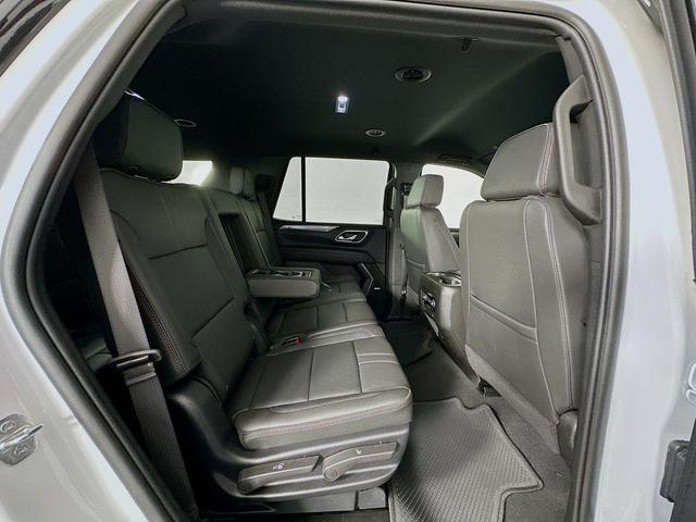 Photo of 2024 Summit White Chevrolet Tahoe