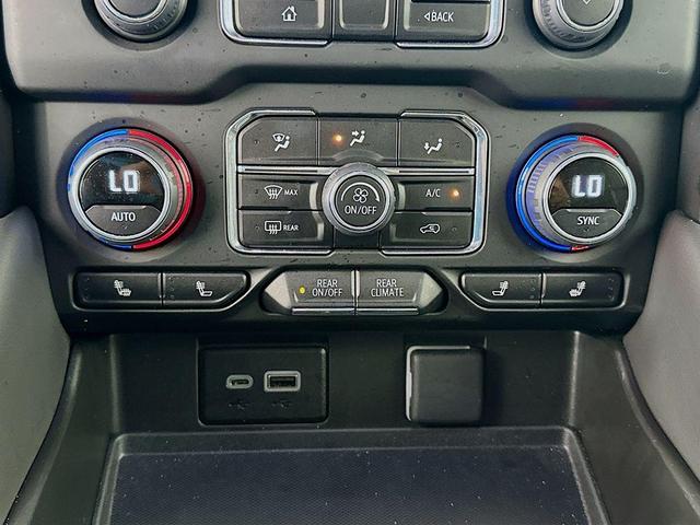 Photo of 2024 Summit White Chevrolet Tahoe