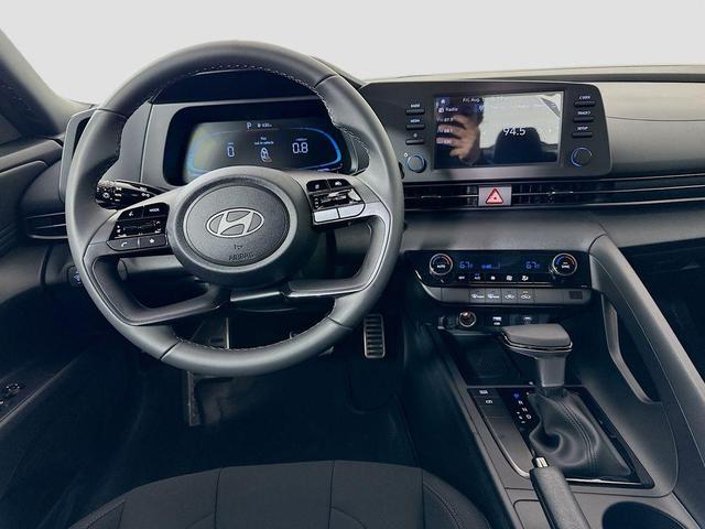 Photo of 2025 Red Hyundai ELANTRA