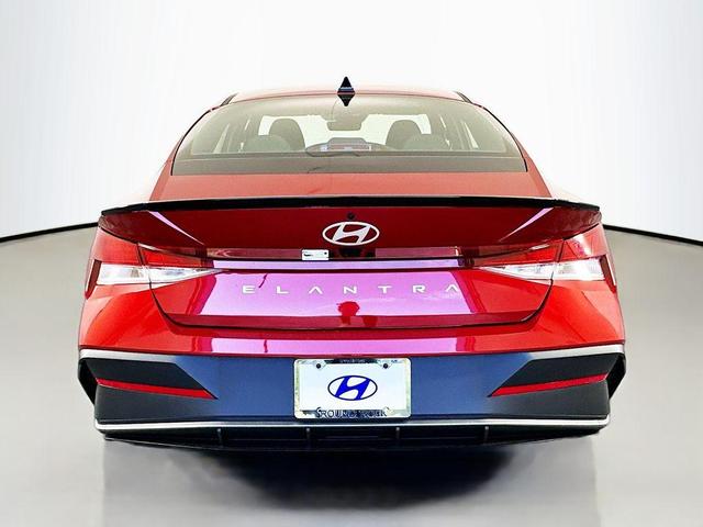 Photo of 2025 Red Hyundai ELANTRA