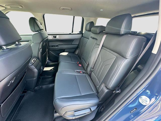 Photo of 2025 Atlantic Blue Hyundai SANTA FE HEV