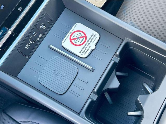 Photo of 2025 Atlantic Blue Hyundai SANTA FE HEV