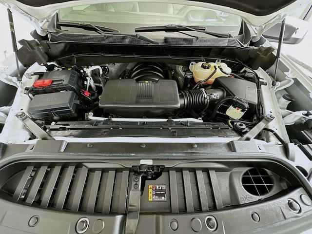 Photo of 2023 Summit White Chevrolet Silverado 1500