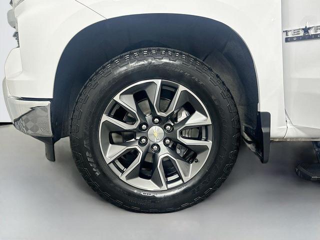 Photo of 2023 Summit White Chevrolet Silverado 1500