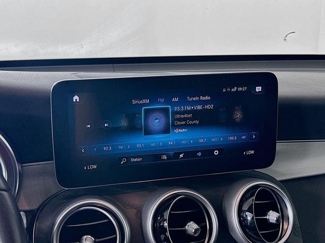 Photo of 2021 Gray Metallic Mercedes-Benz GLC 300