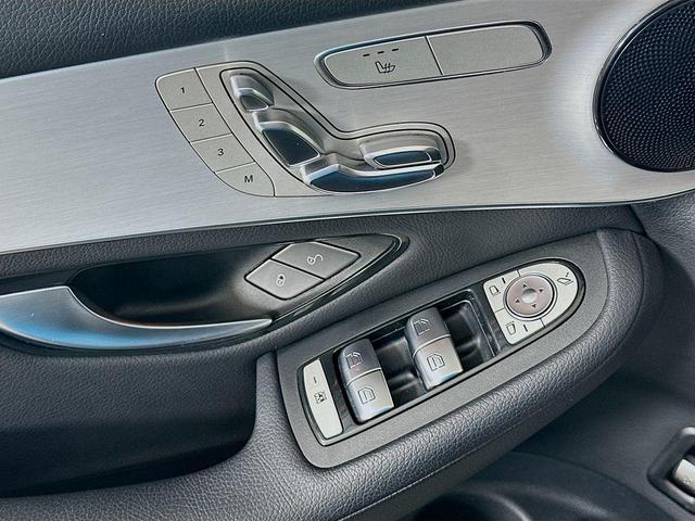 Photo of 2021 Gray Metallic Mercedes-Benz GLC 300