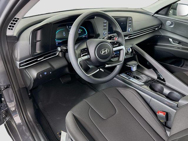 Photo of 2025 Gray Pearl Hyundai ELANTRA HEV