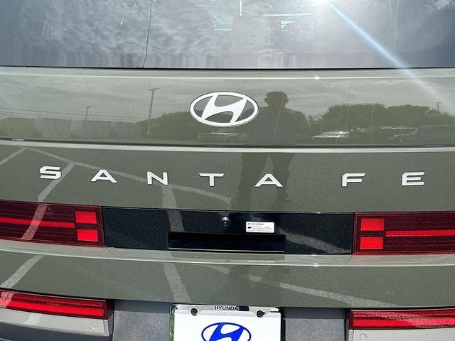 Photo of 2025 Green Hyundai SANTA FE HEV