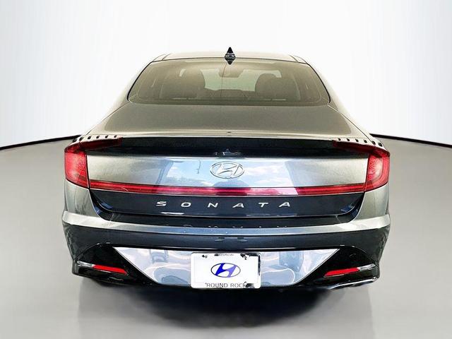 Photo of 2023 Portofino Gray Hyundai SONATA