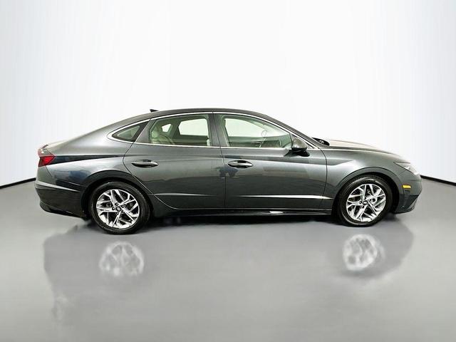 Photo of 2023 Portofino Gray Hyundai SONATA