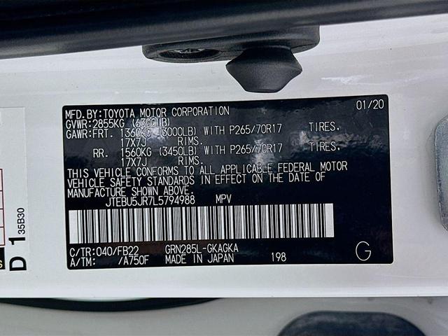 Photo of 2020 Super White Toyota 4Runner