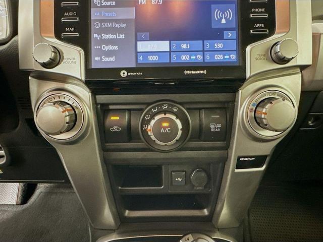 Photo of 2020 Super White Toyota 4Runner