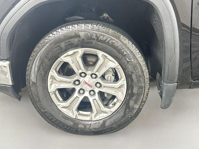 Photo of 2024 Onyx Black GMC Sierra 1500