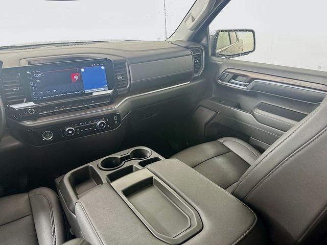 Photo of 2024 Onyx Black GMC Sierra 1500