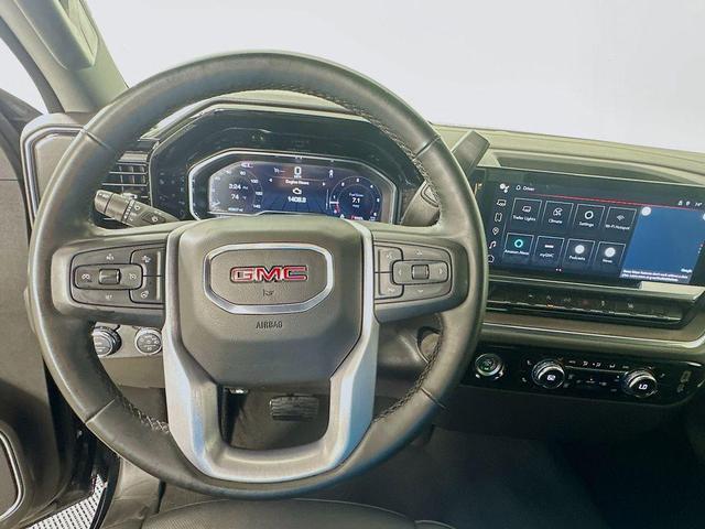 Photo of 2024 Onyx Black GMC Sierra 1500
