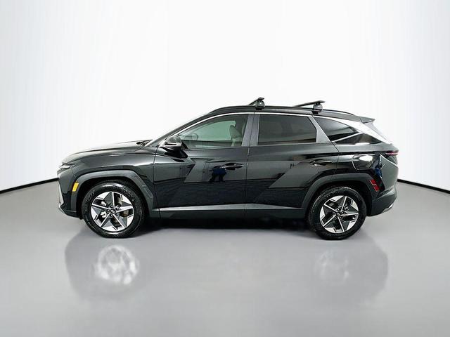 Photo of 2025 Phantom Black Hyundai TUCSON