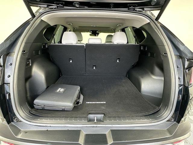 Photo of 2025 Phantom Black Hyundai TUCSON