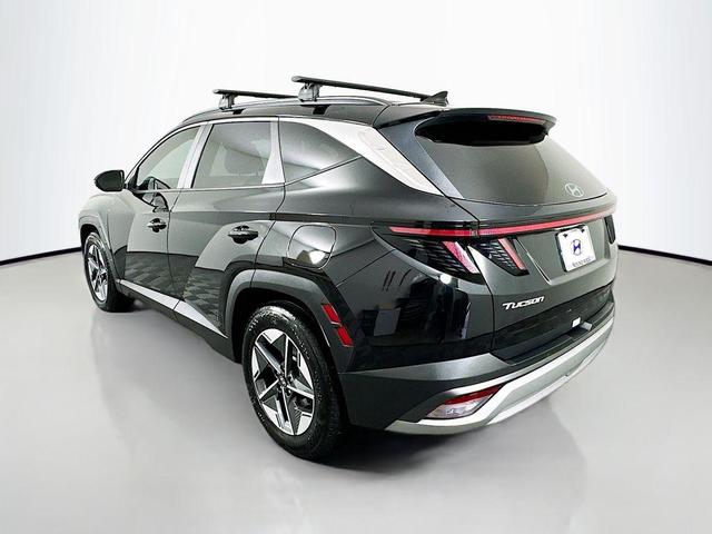 Photo of 2025 Phantom Black Hyundai TUCSON