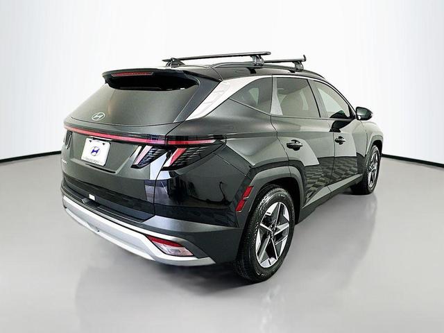Photo of 2025 Phantom Black Hyundai TUCSON