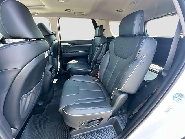 Photo of 2025 Hyper White Hyundai PALISADE