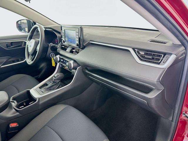 Photo of 2022 Pearl Toyota RAV4