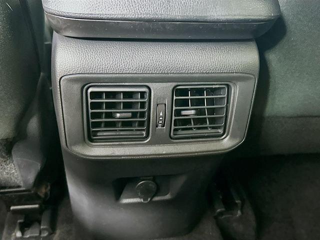 Photo of 2022 Pearl Toyota RAV4