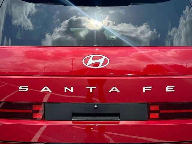 Photo of 2025 Red Hyundai SANTA FE