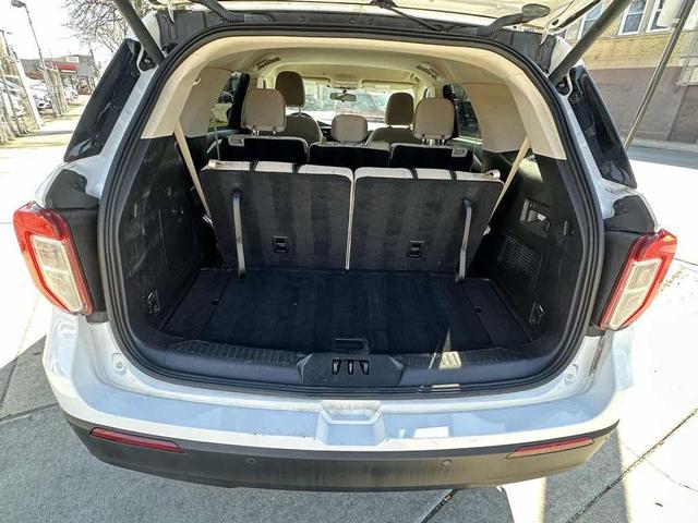 Photo of 2021 Oxford White Ford Explorer